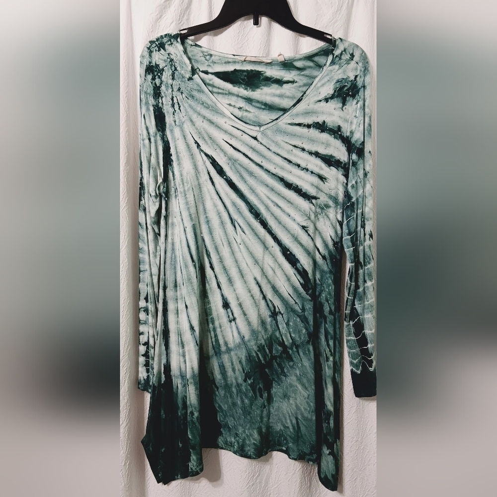Soft Surroundings Studded Tie Dye Tunic Mira Costa Green Size S